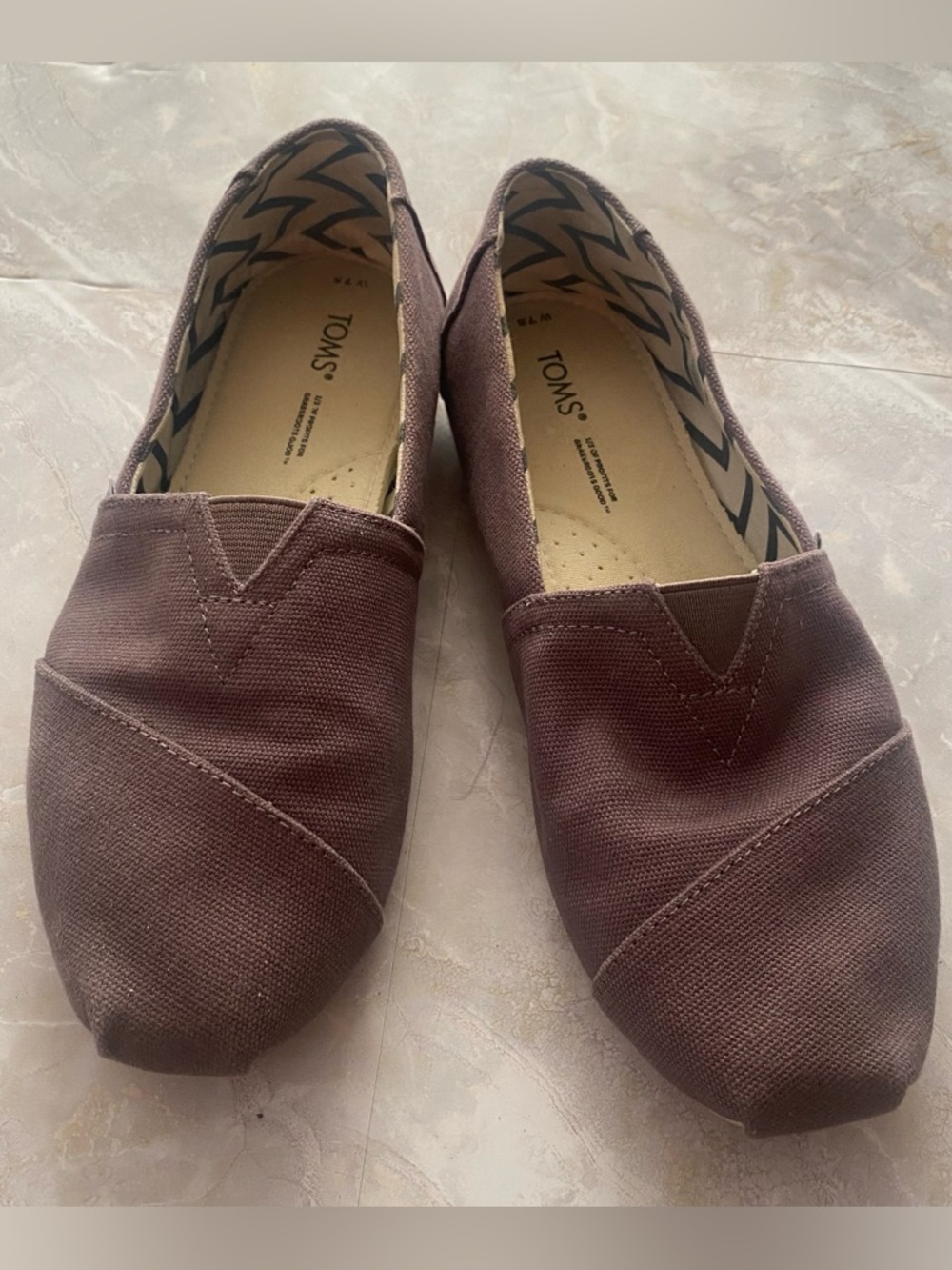 TOMS Ash Grey Recycled Cotton Canvas Shoes Size 7.5